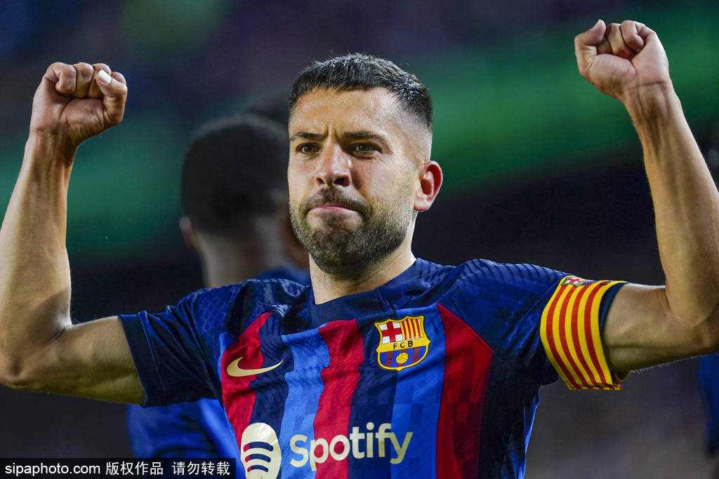 皇冠皇冠信用开户_17年22冠皇冠皇冠信用开户!36岁西班牙传奇后卫阿尔巴自宣 赛季结束后退役