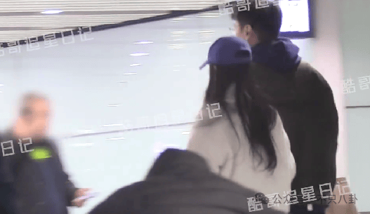 hga035会员注册_他俩没分手但被拍到吵架了hga035会员注册,吵得很凶......