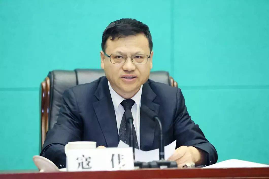 介绍个信用网址多少
_中央批准介绍个信用网址多少
,开除蒋超良、陆文俊、张建华党籍