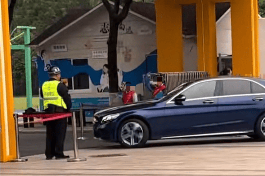 足球网开户
_杭州上城区教育局发布通报