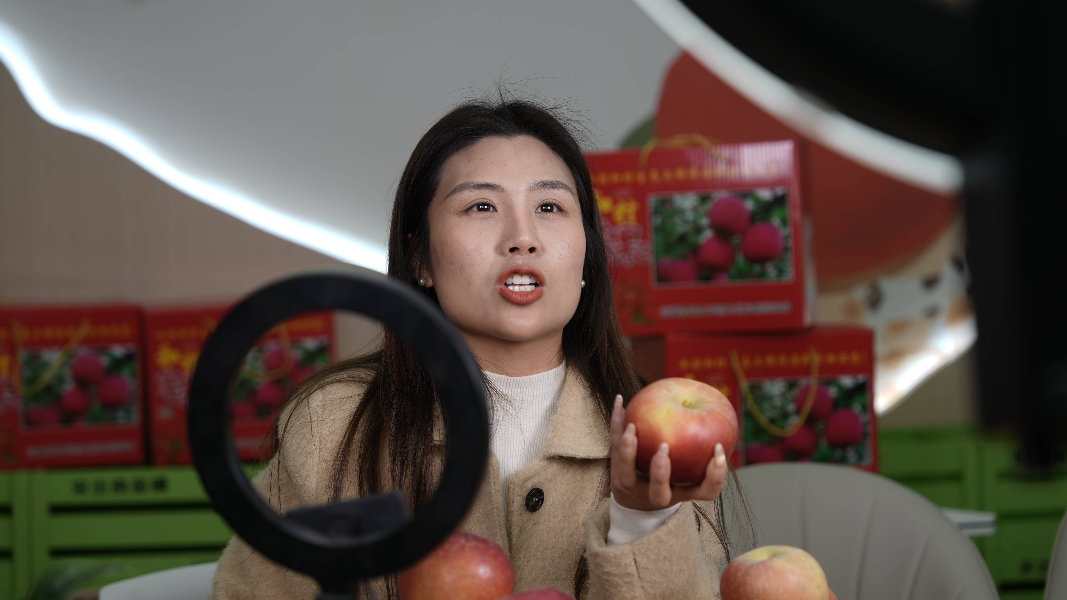 信用网怎么开户
_“淮北为啥不种橘子信用网怎么开户
?”果农:因为我们有更甜的王牌