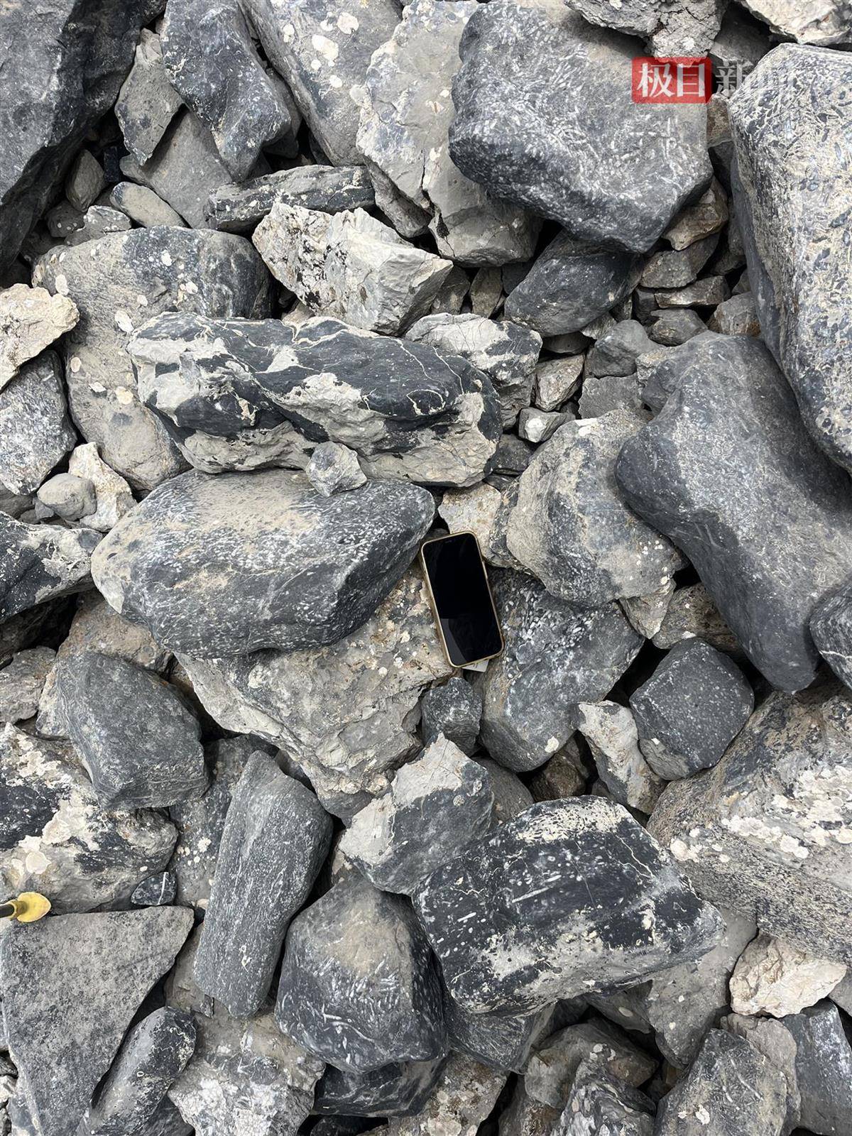 如何代理皇冠信用盘
_奇迹!广东女子的手机落在新疆乱石堆如何代理皇冠信用盘
,3年后竟被人跨越5000公里送还,双方当事人发声