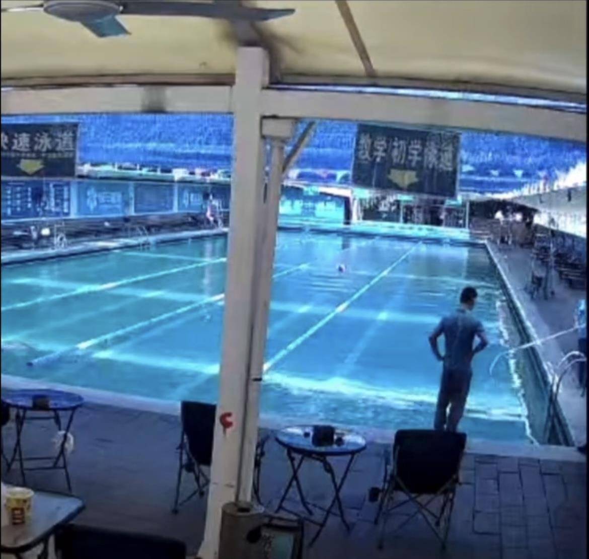 皇冠信用网注册
_厦门一男子在室内游泳池溺水身亡皇冠信用网注册
,家属:沉水近30分钟没有人施救