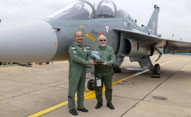 皇冠代理注册
_300架歼15坠毁皇冠代理注册
,中国三航母无机可用?印度人:我们又赢了