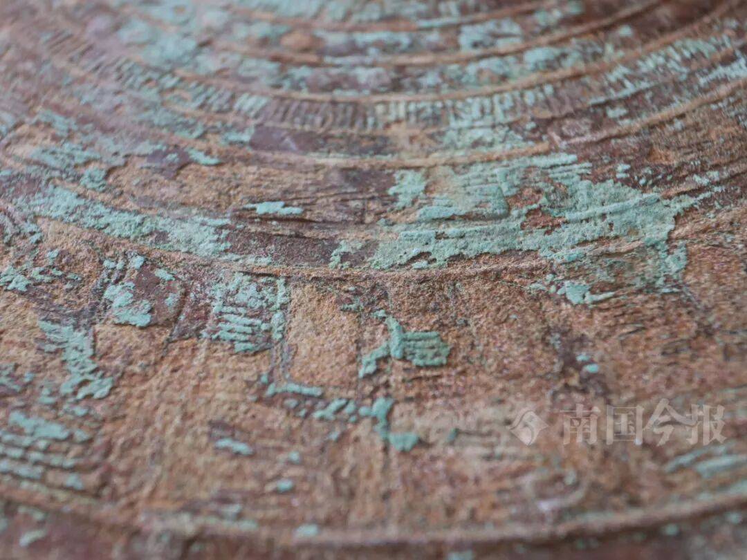 皇冠信用网登3代理
_柳州钓鱼阿叔竹林挖蚯蚓皇冠信用网登3代理
,竟挖出千年前的“大宝贝”!