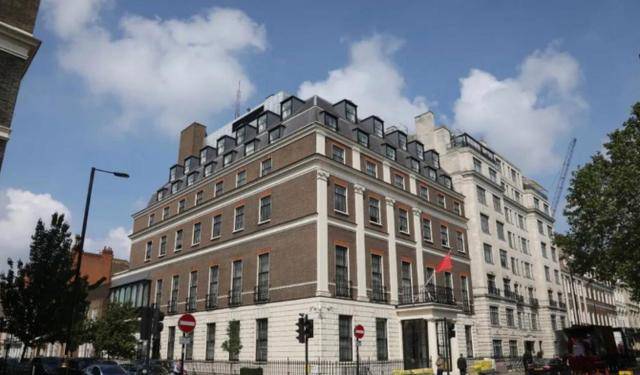 介绍个信用網网址
_中方第1击即王炸介绍个信用網网址
,英首相访华泡汤!英国宣布:从中国周边后撤