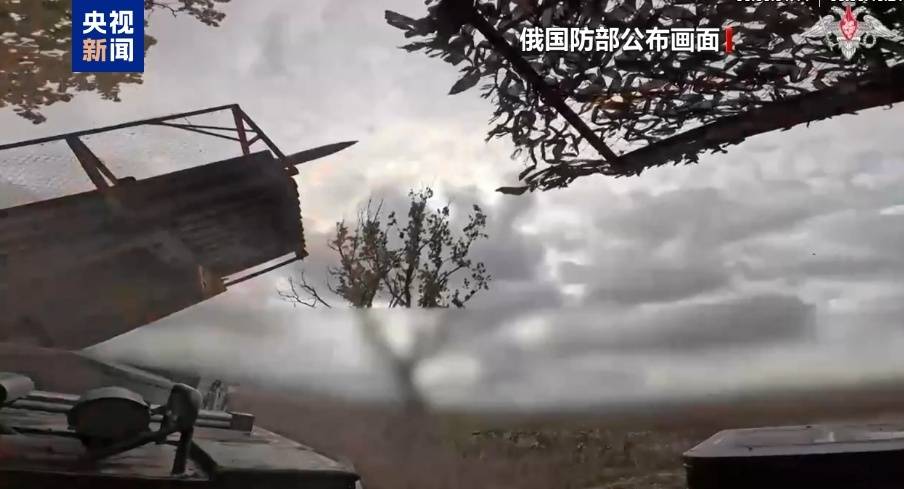 皇冠体育_俄称继续向纵深推进 乌称撤出多个阵地