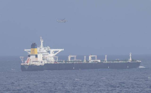 纽卡斯尔 vs 狼队
_中国油轮被扣纽卡斯尔 vs 狼队
,特朗普宣布:船和油全都要!30万桶俄油顺利通关?