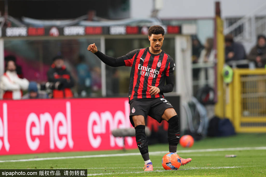 维戈塞尔塔vs比雷亚雷亚尔_米兰争夺战：索萨或成未来左后卫新星维戈塞尔塔vs比雷亚雷亚尔，巴萨再遭失利！