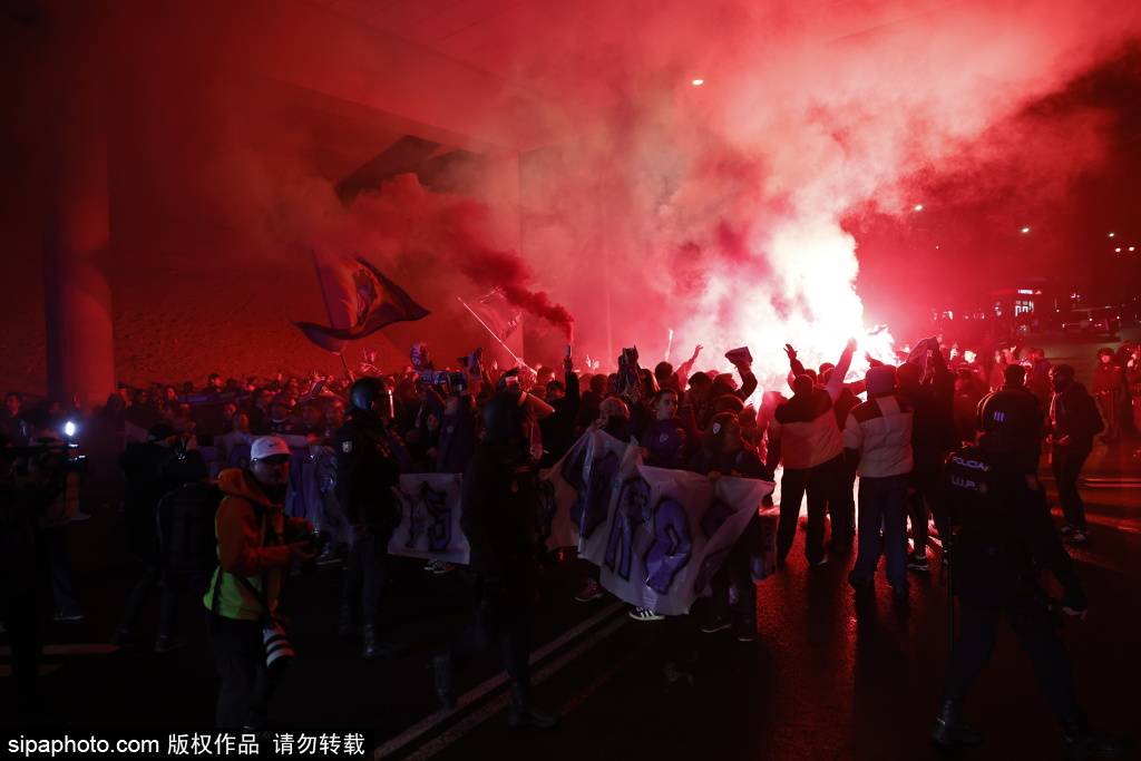 皇冠信用盘注册网址
_全员爆发!一场5-0完胜皇冠信用盘注册网址
,巴萨昂首晋级决赛,剑指西超杯冠军