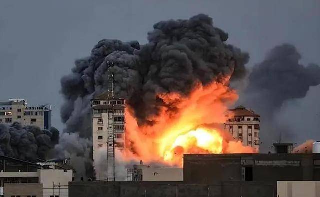 德国 vs 科特迪瓦_刚上任就受重伤德国 vs 科特迪瓦，伊朗新领袖至今没露面，或要重演父亲哈梅内伊的惨剧？