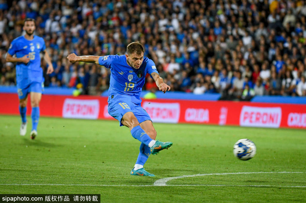 皇冠信用网怎么弄
_脸呢皇冠信用网怎么弄
?意媒:若伊朗退出世界杯 按照规则意大利可顶替