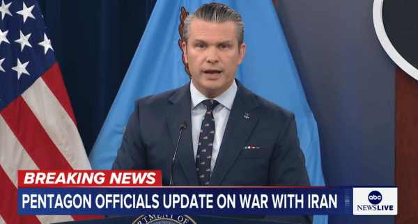 信用平台出租
_美防长声称:伊朗新任最高领袖可能已“毁容”