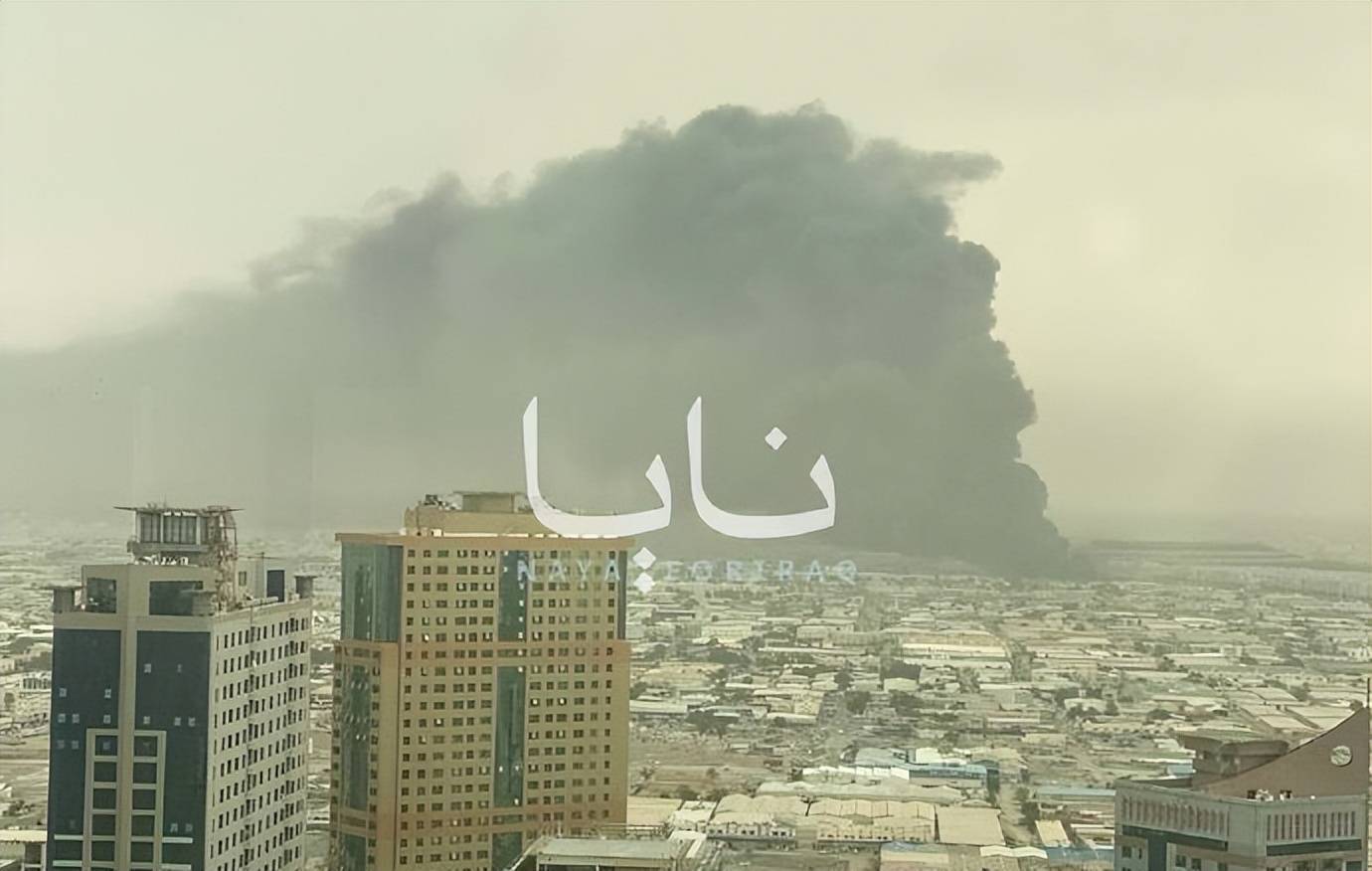 皇冠足球平台代理_浓烟遮天蔽日!阿联酋快顶不住了皇冠足球平台代理,以军承认伊朗还有一半发射器!