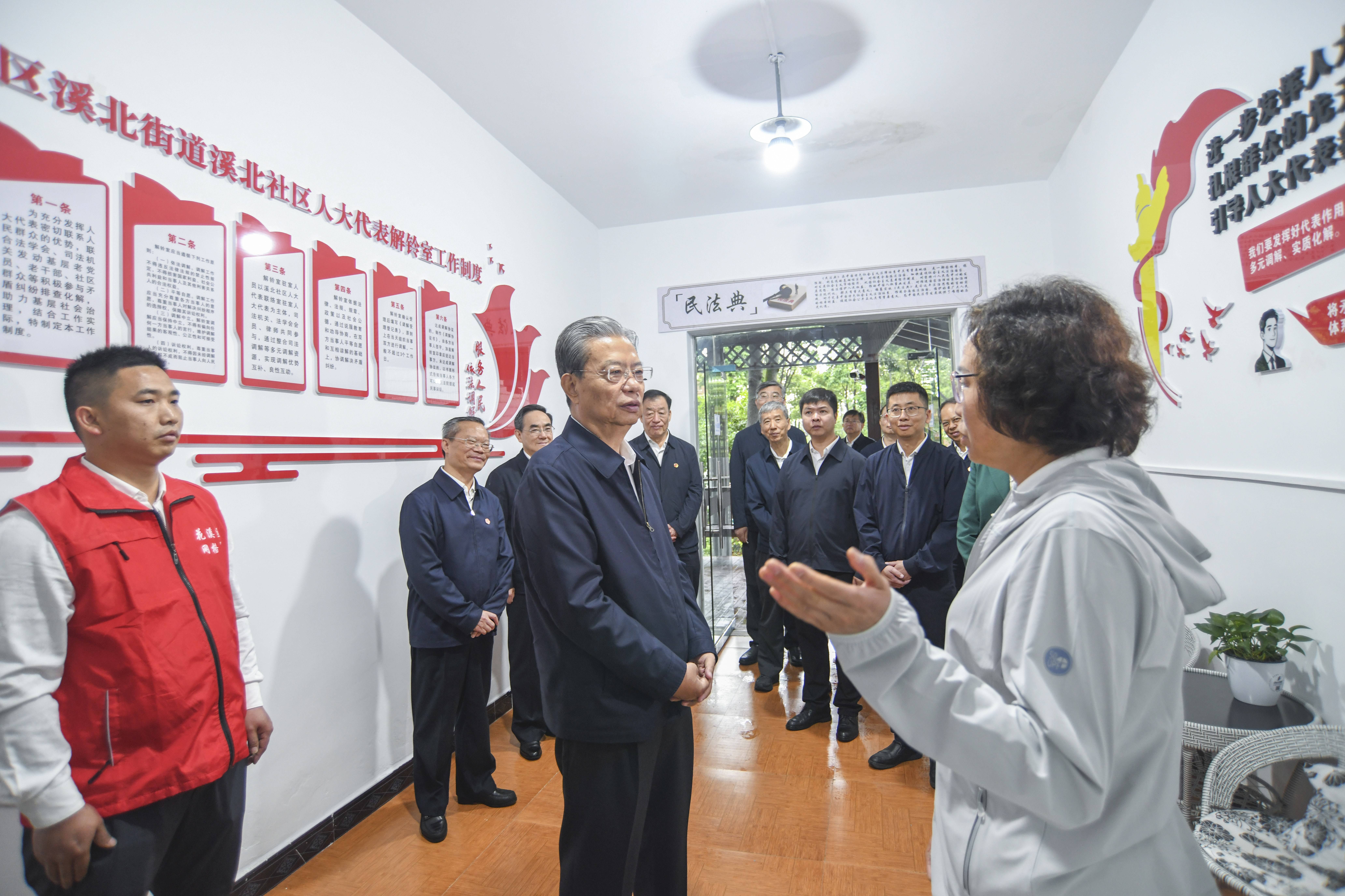 皇冠返水
_赵乐际在贵州调研