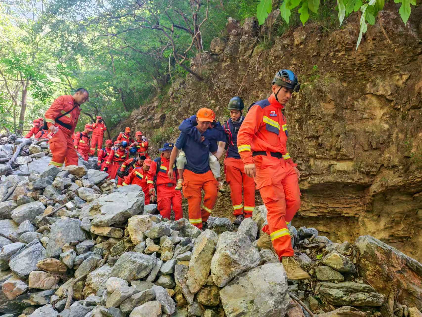 ﻿梅西世界杯冠軍_一家四口在北京门头沟登山迷路﻿﻿梅西世界杯冠軍，被困四天后获救
